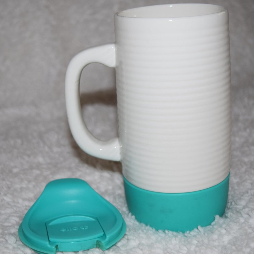Ello Jane Mug Ceramic Coffee Travel Cup Aqua White 18oz with Slider Lid D93